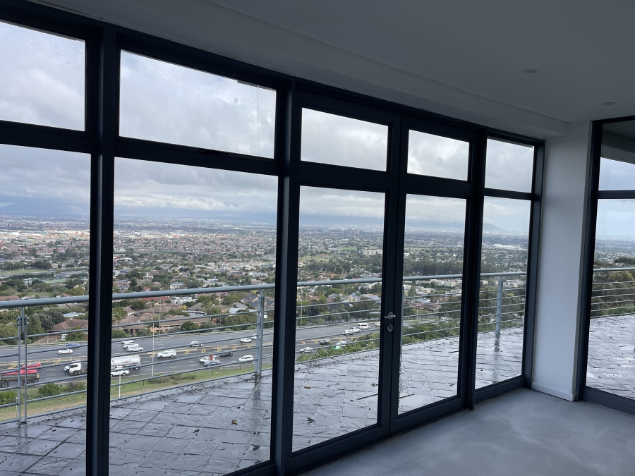 Commercial Property for Sale in Uitzicht Western Cape